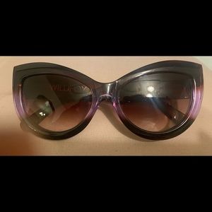 Wildfox Sunglasses Kitten Style Purple Pre owned